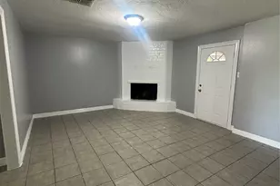 1135 Greencroft St, Channelview, TX 77530 - Photo 4