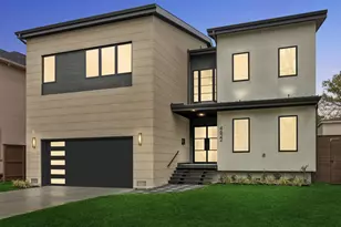 4622 Willow, Bellaire, TX 77401 - Photo 1