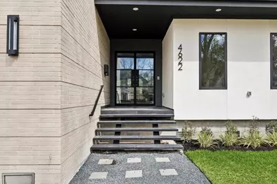 4622 Willow, Bellaire, TX 77401 - Photo 2