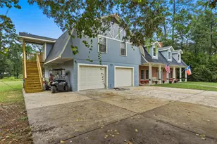 8714 Holly Hills Dr, Tomball, TX 77375 - Photo 4