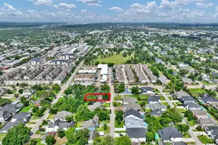 6625 Sivley St, Houston, TX 77055 - Photo 10