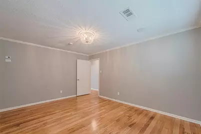 927 Carlingford Lane, Houston, TX 77079 - Photo 18