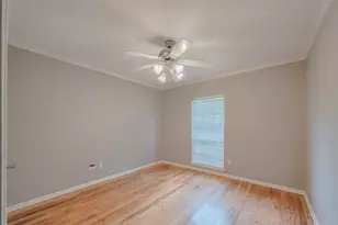 927 Carlingford Ln, Houston, TX 77079 - Photo 20