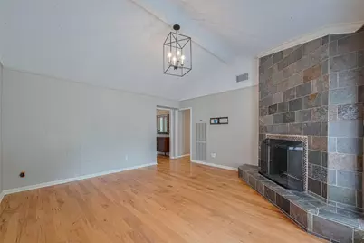 927 Carlingford Lane, Houston, TX 77079 - Photo 16