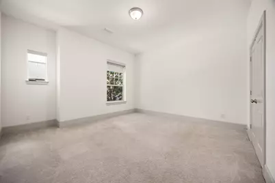 6703 Saxton Manor Street, Houston, TX 77055 - Photo 30