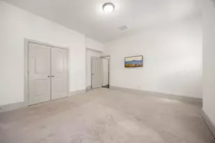 6703 Saxton Manor St, Houston, TX 77055 - Photo 32