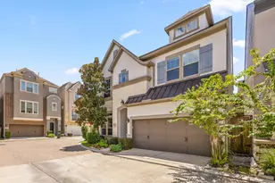 6703 Saxton Manor St, Houston, TX 77055 - Photo 2