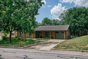 2414 Airline Dr, Brenham, TX 77833 - Photo 6