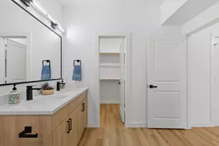 7801 Nashville St, Houston, TX 77028 - Photo 26