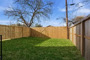 7801 Nashville St, Houston, TX 77028 - Photo 30