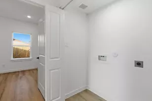 7801 Nashville St, Houston, TX 77028 - Photo 30