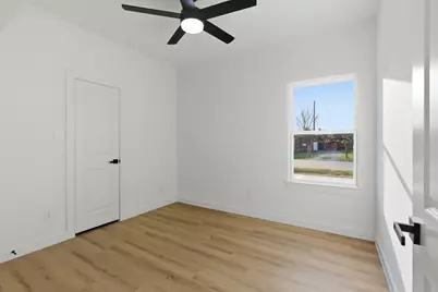 7801 Nashville Street, Houston, TX 77028 - Photo 18