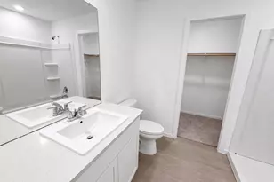 13530 Bay Springs Dr, Conroe, TX 77303 - Photo 4
