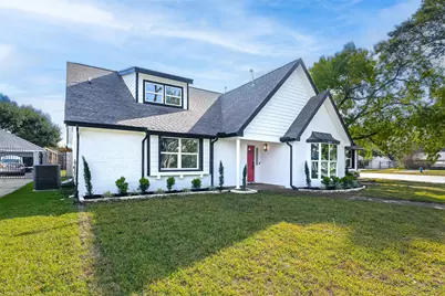 3215 Ann Arbor Drive, Houston, TX 77063 - Photo 4