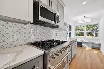 3215 Ann Arbor Drive, Houston, TX 77063 - Photo 16