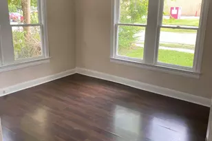 921 Booth St, Houston, TX 77009 - Photo 8