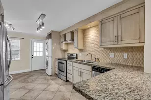 5238 Arboles Dr, Houston, TX 77035 - Photo 4