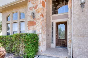 14426 Castlemaine Ct, Sugar Land, TX 77498 - Photo 2