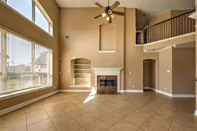 14426 Castlemaine Court, Sugar Land, TX 77498 - Photo 4
