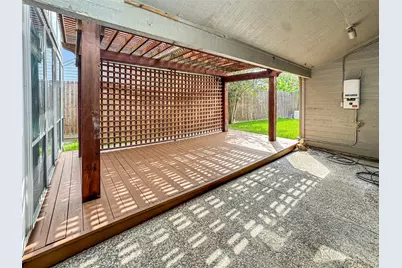 9103 Chesney Downs Drive, Houston, TX 77083 - Photo 30