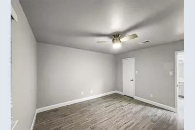 9103 Chesney Downs Drive, Houston, TX 77083 - Photo 26