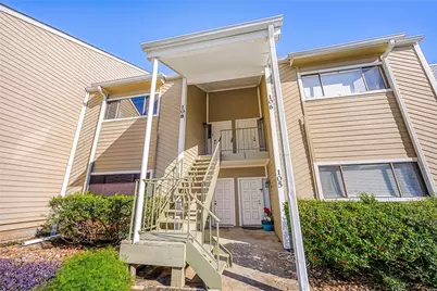 108 April Point Drive S, Montgomery, TX 77356 - Photo 22