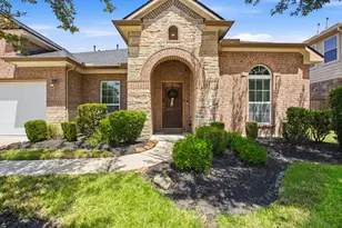 9731 Carina Forest Ct, Humble, TX 77396 - Photo 2