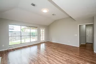 4013 Ivywood Dr, Pearland, TX 77584 - Photo 4