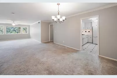 656 S Ripple Creek Drive #656, Houston, TX 77057 - Photo 14