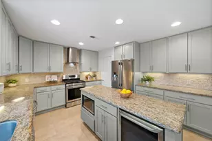 1526 Du Barry Ln, Houston, TX 77018 - Photo 8