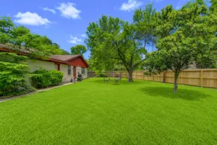 2015 Mardel Ct, Houston, TX 77077 - Photo 50