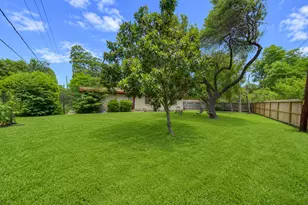 2015 Mardel Ct, Houston, TX 77077 - Photo 46