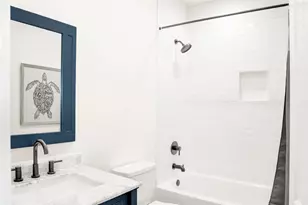 1029 Sunset Circle E, Crystal Beach, TX 77650 - Photo 38