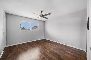 6201 Beverly Hill St, Houston, TX 77057 - Photo 16
