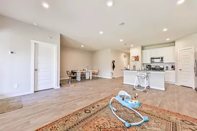 136 Little Spring Court, Anahuac, TX 77514 - Photo 4