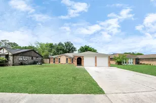 10707 Shannon Hills Dr, Houston, TX 77099 - Photo 6