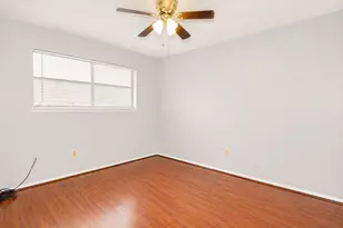 2331 Stillmeadow Dr, Missouri City, TX 77489 - Photo 10