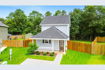 9706 Marie Village Court, Conroe, TX 77306 - Photo 2