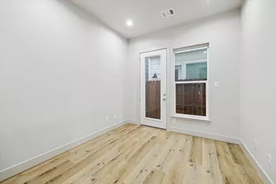 5225 Hillman Street #C D, Houston, TX 77023 - Photo 14