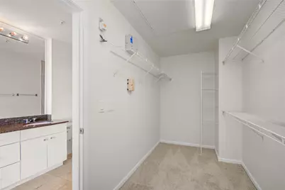 3505 Sage Road #2402, Houston, TX 77056 - Photo 24