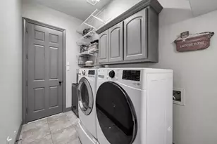 90 Player Oaks Pl, The Woodlands, TX 77382 - Photo 44