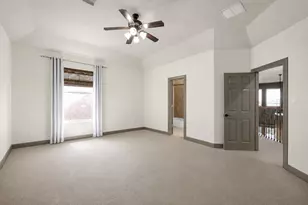 90 Player Oaks Pl, The Woodlands, TX 77382 - Photo 34
