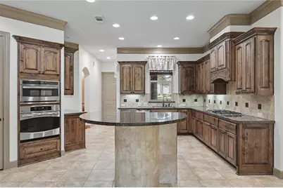 90 Player Oaks Place, The Woodlands, TX 77382 - Photo 12