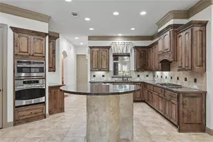 90 Player Oaks Pl, The Woodlands, TX 77382 - Photo 12