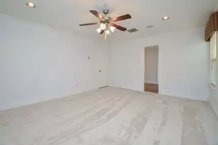 29610 Benson Springs Ln, Spring, TX 77386 - Photo 14