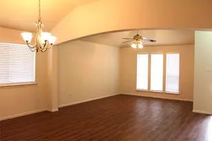 16014 Clayton Green Dr, Houston, TX 77082 - Photo 4
