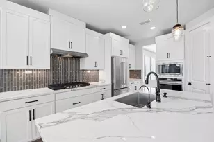 31435 Beacon Cove Trl, Fulshear, TX 77441 - Photo 12