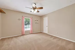 8406 Hot Springs Dr, Houston, TX 77095 - Photo 38