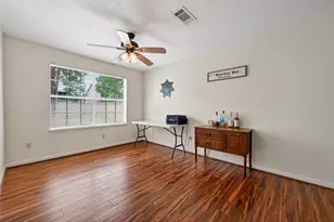 8406 Hot Springs Dr, Houston, TX 77095 - Photo 12