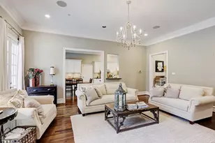 11328 Surrey Oaks Ln, Piney Point Village, TX 77024 - Photo 12
